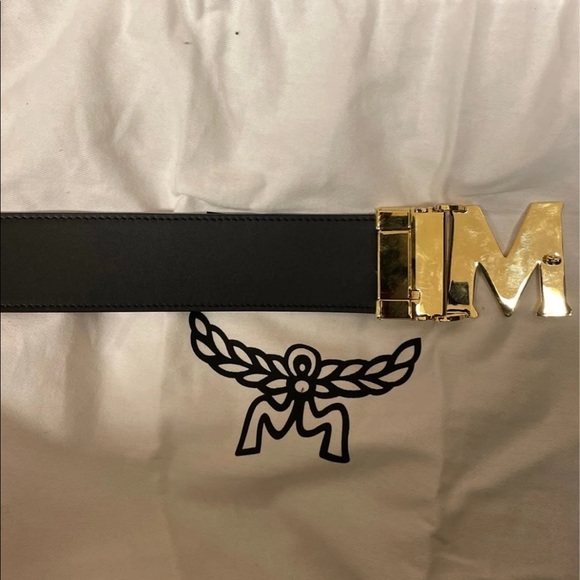 MCM Reversible Belt - Picture 3 of 9